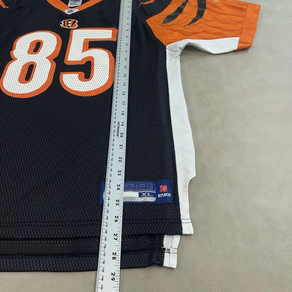 NFL Football Chad Ochocinco Johnson #85 Youth XL Reebok On Field Jersey Black